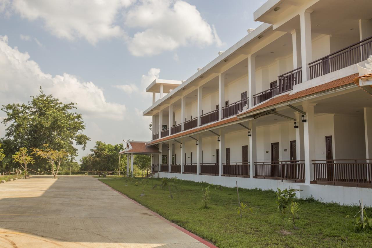 Samrith Hotel Kâmpóng Thum Exterior foto