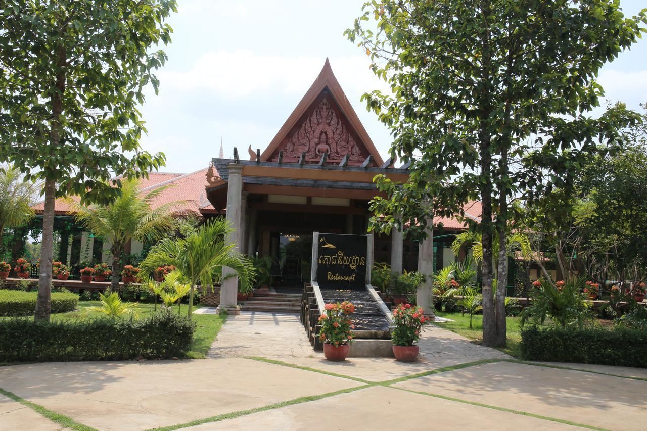 Samrith Hotel Kâmpóng Thum Exterior foto