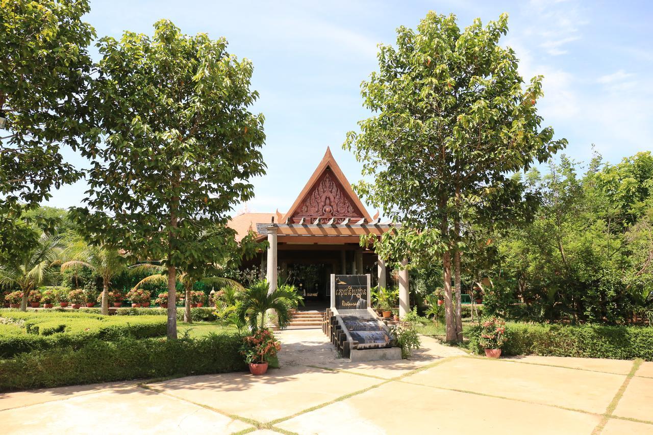 Samrith Hotel Kâmpóng Thum Exterior foto